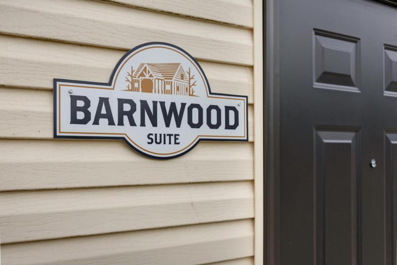 Barnwood Suite - Main Street Lodge In Berlin Eksteriør bilde